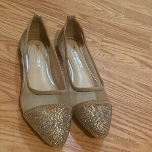 Juicy Tan and Gold Flats 6.5
